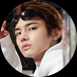 輝（HIKARU）